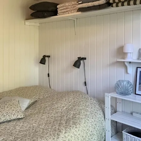 3 Bedroom Cozy In *